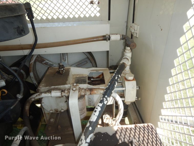 image for item DN1580 1996 Sewer 747  sewer jetter trailer