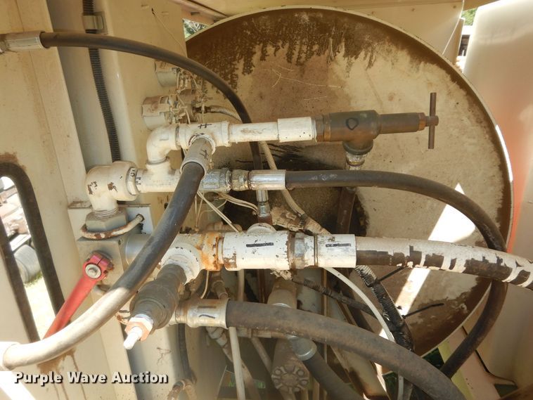 image for item DN1580 1996 Sewer 747  sewer jetter trailer