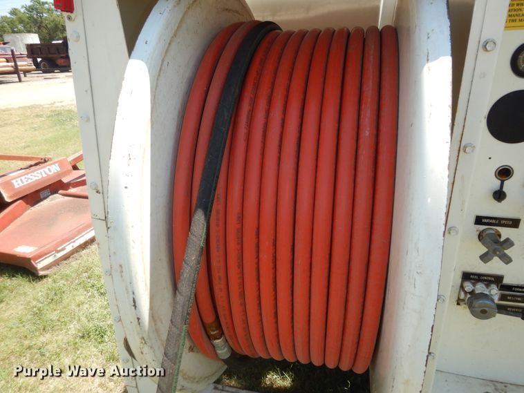 image for item DN1580 1996 Sewer 747  sewer jetter trailer