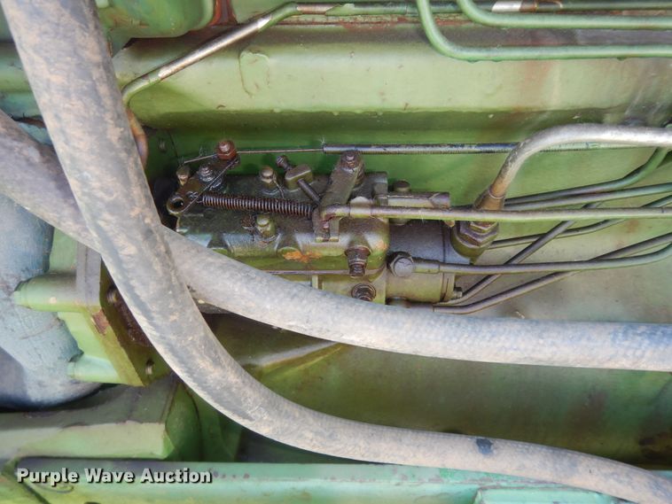 image for item DN1581 John Deere 2840  tractor