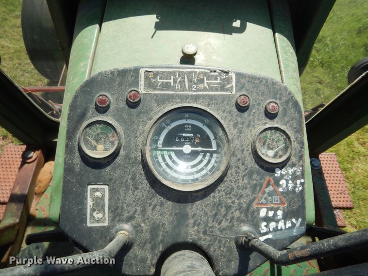 image for item DN1581 John Deere 2840  tractor