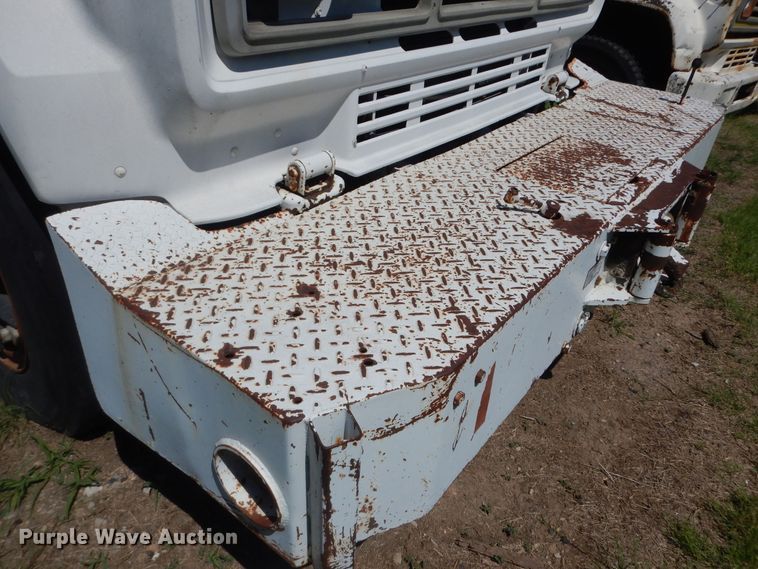 image for item DN1584 1989 GMC C6000  digger derrick truck