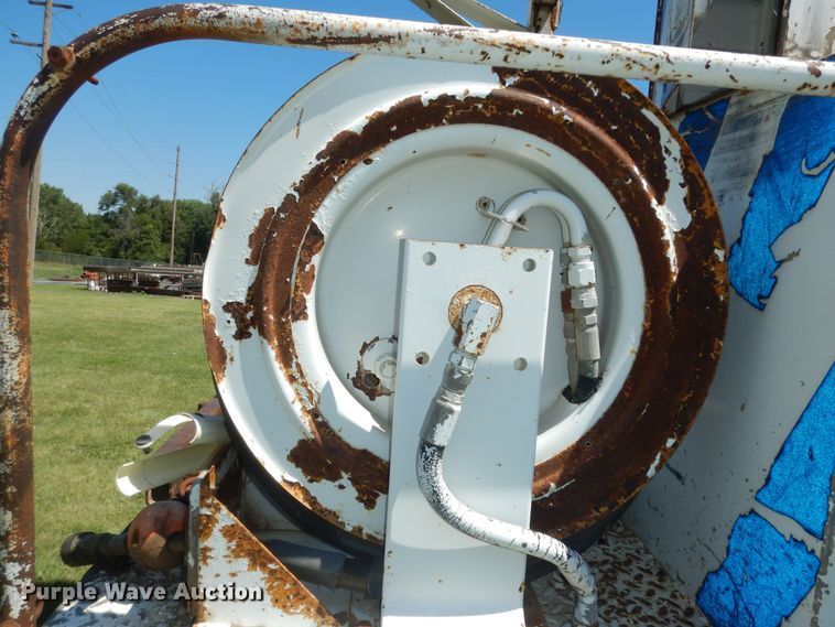 image for item DN1584 1989 GMC C6000  digger derrick truck