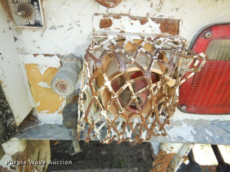 image for item DN1584 1989 GMC C6000  digger derrick truck