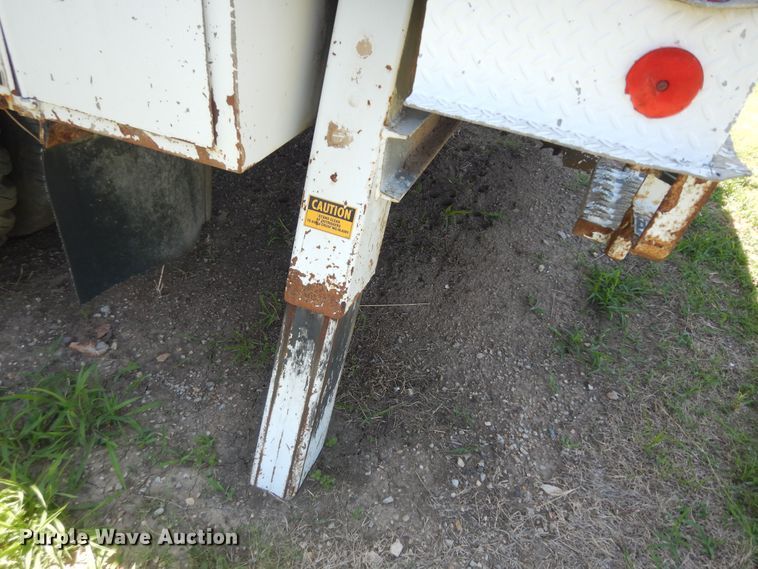 image for item DN1584 1989 GMC C6000  digger derrick truck