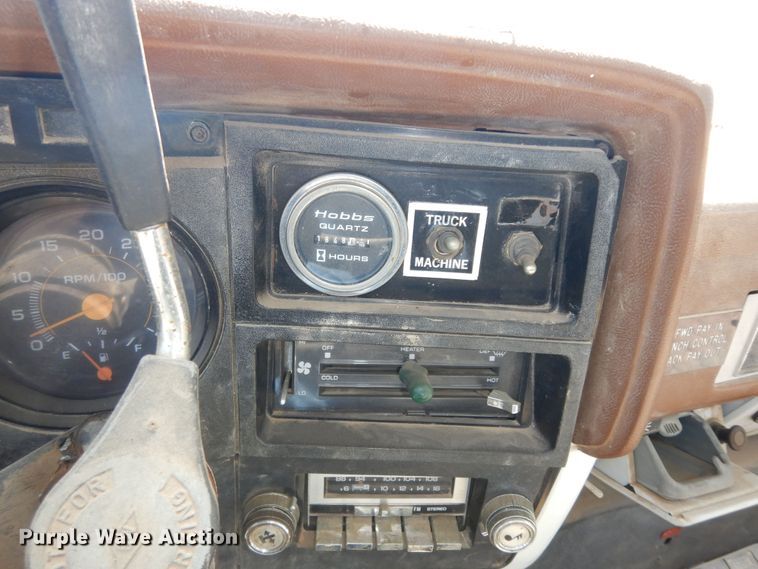 image for item DN1584 1989 GMC C6000  digger derrick truck