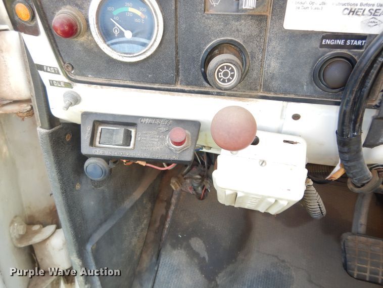 image for item DN1584 1989 GMC C6000  digger derrick truck