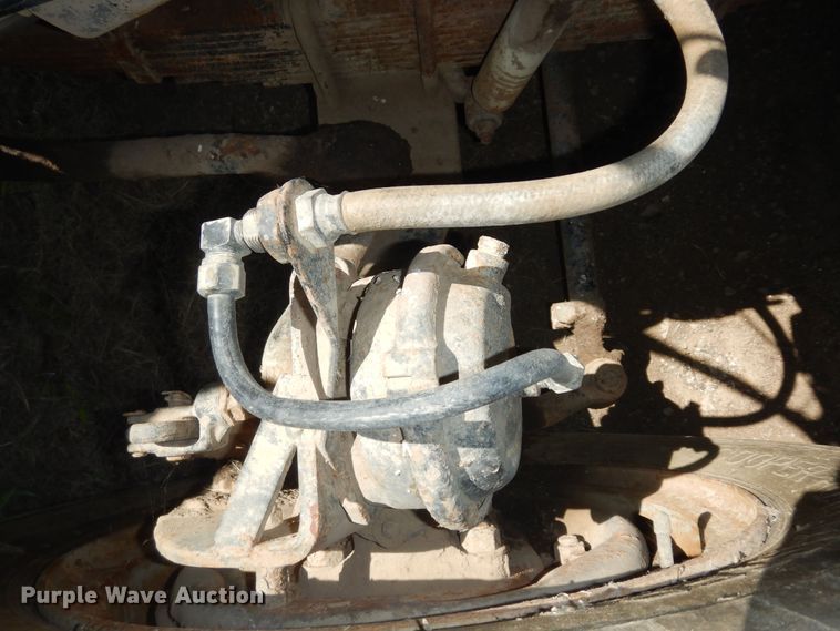 image for item DN1584 1989 GMC C6000  digger derrick truck