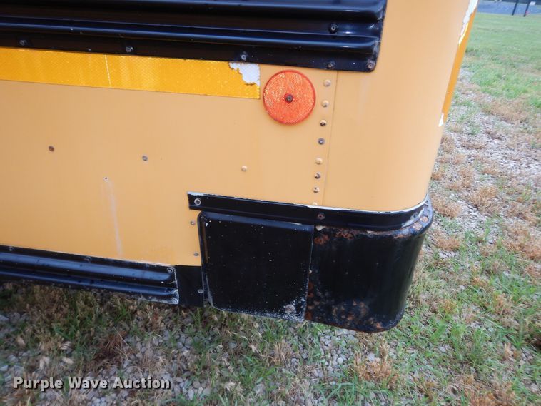 image for item DN1596 2003 Ford E450 Super Duty  school bus