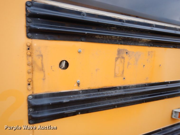 image for item DN1596 2003 Ford E450 Super Duty  school bus
