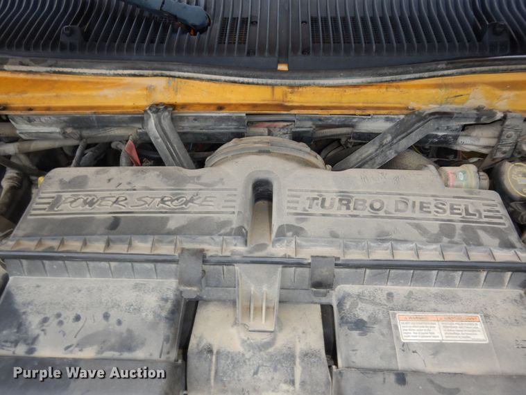 image for item DN1596 2003 Ford E450 Super Duty  school bus