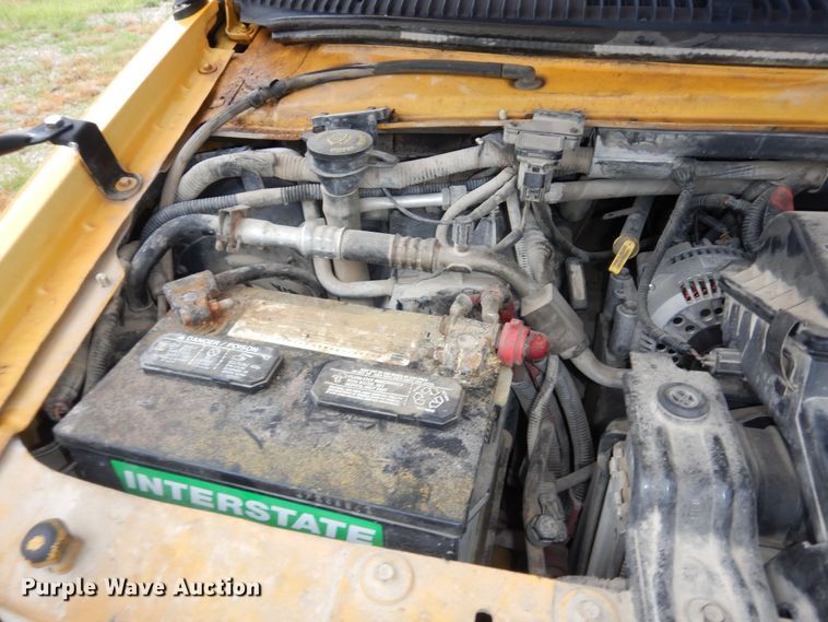 image for item DN1596 2003 Ford E450 Super Duty  school bus