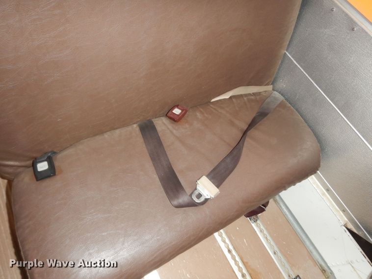 image for item DN1596 2003 Ford E450 Super Duty  school bus