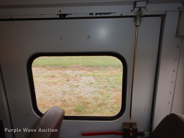 image for item DN1596 2003 Ford E450 Super Duty  school bus