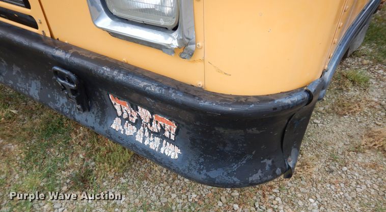 image for item DN1607 1998 Thomas  bus