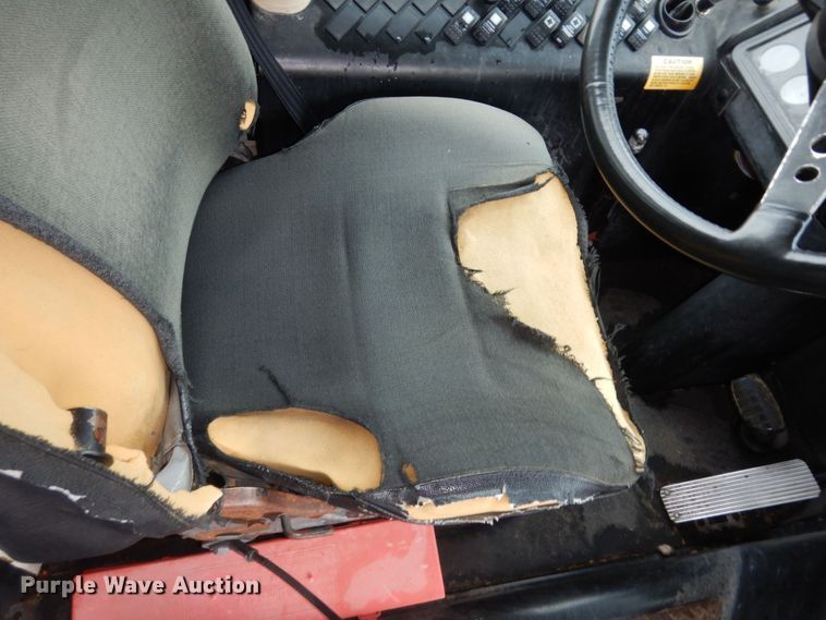 image for item DN1607 1998 Thomas  bus