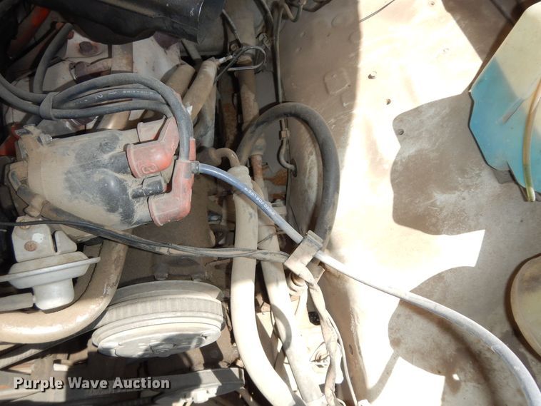 image for item DN1608 1987 Mazda B2000  pickup truck