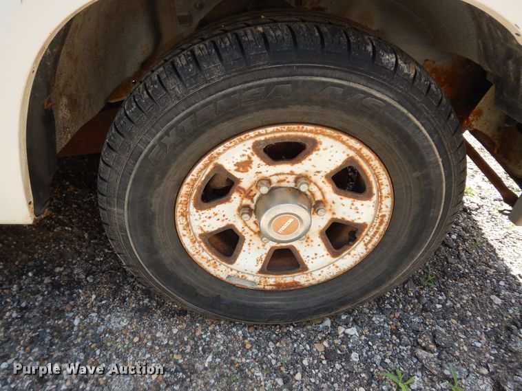 image for item DN1608 1987 Mazda B2000  pickup truck