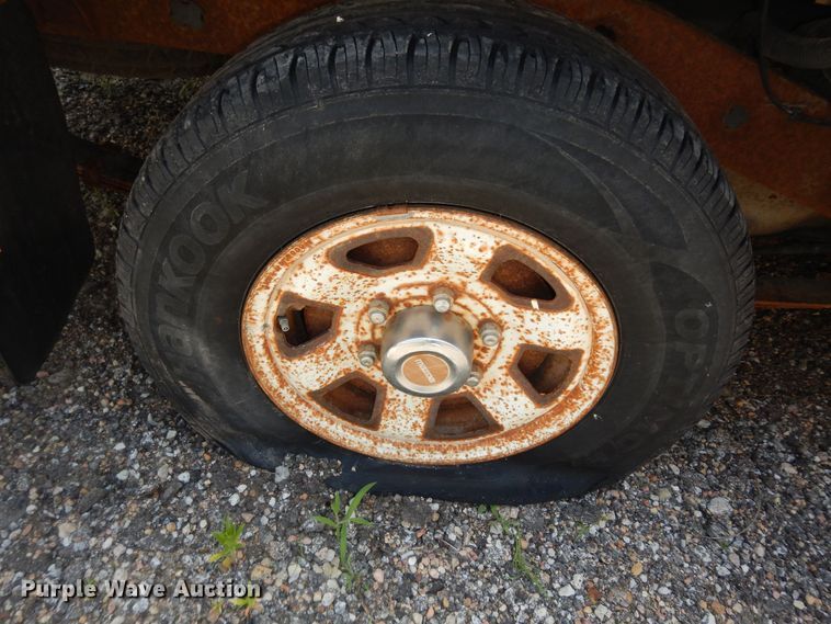 image for item DN1608 1987 Mazda B2000  pickup truck