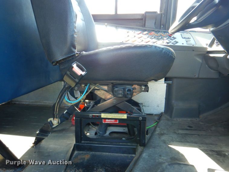 image for item DP4317 2008 Thomas Built Saf-T-Liner C2  school bus