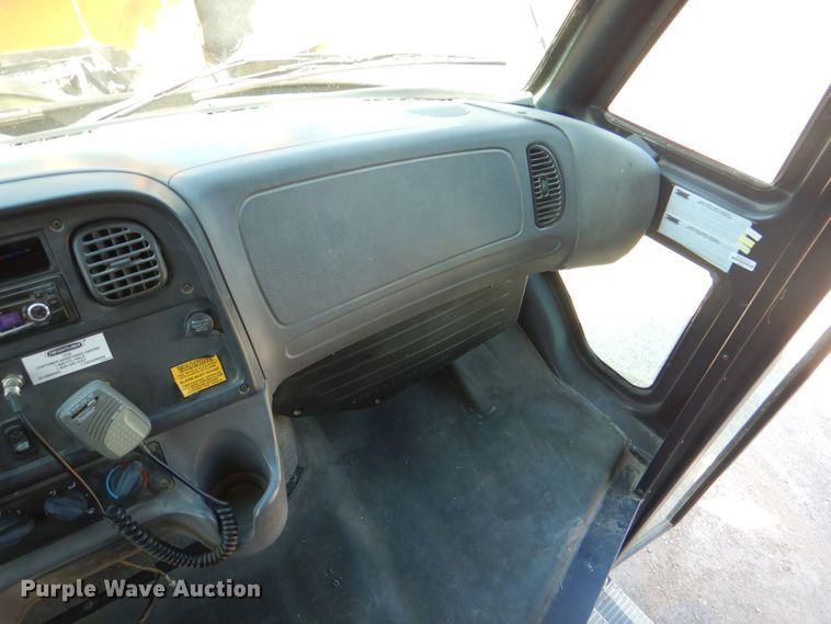 image for item DP4317 2008 Thomas Built Saf-T-Liner C2  school bus