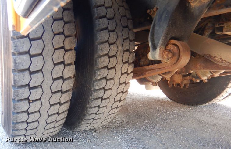 image for item DP4317 2008 Thomas Built Saf-T-Liner C2  school bus