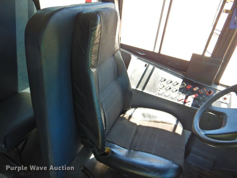 image for item DP4366 2007 Freightliner B2  school bus