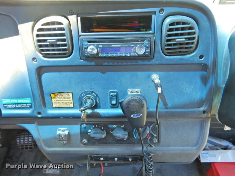 image for item DP4366 2007 Freightliner B2  school bus