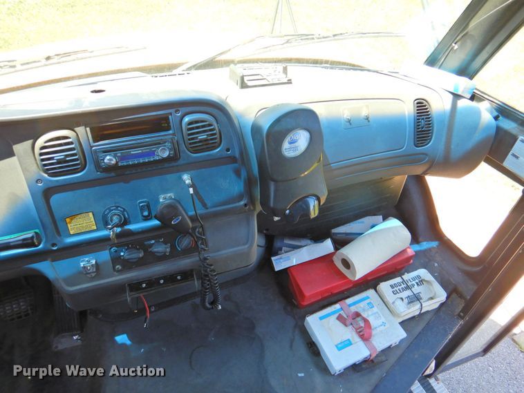 image for item DP4366 2007 Freightliner B2  school bus