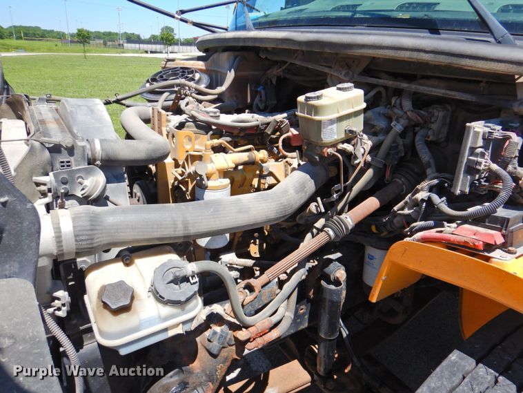 image for item DP4366 2007 Freightliner B2  school bus