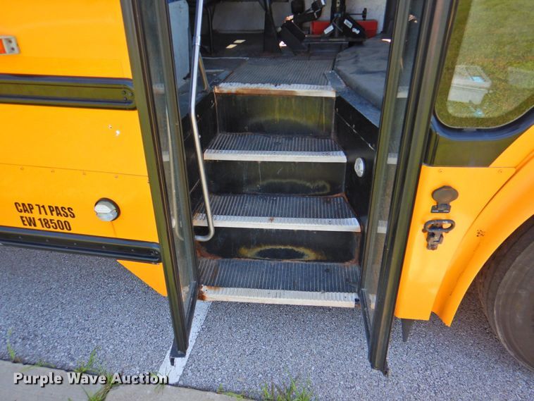 image for item DP4367 2007 Freightliner B2  school bus