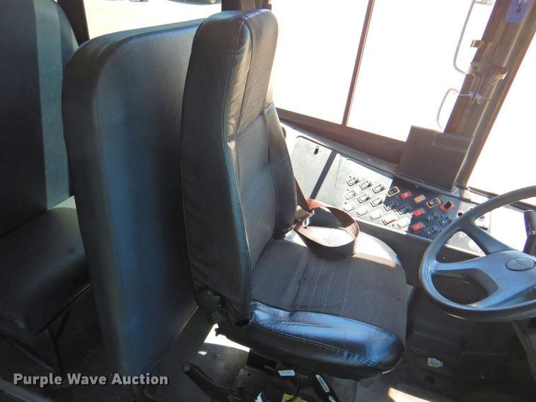 image for item DP4367 2007 Freightliner B2  school bus