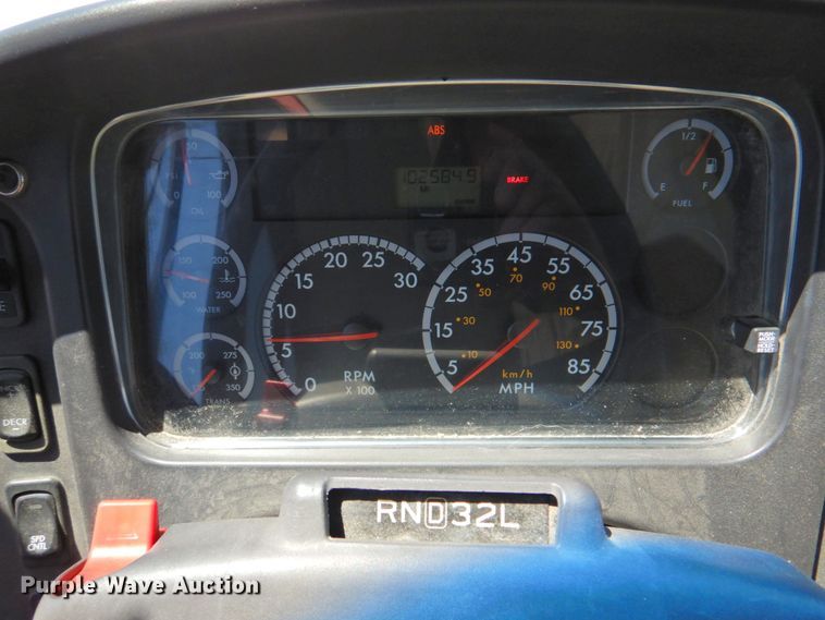 image for item DP4367 2007 Freightliner B2  school bus