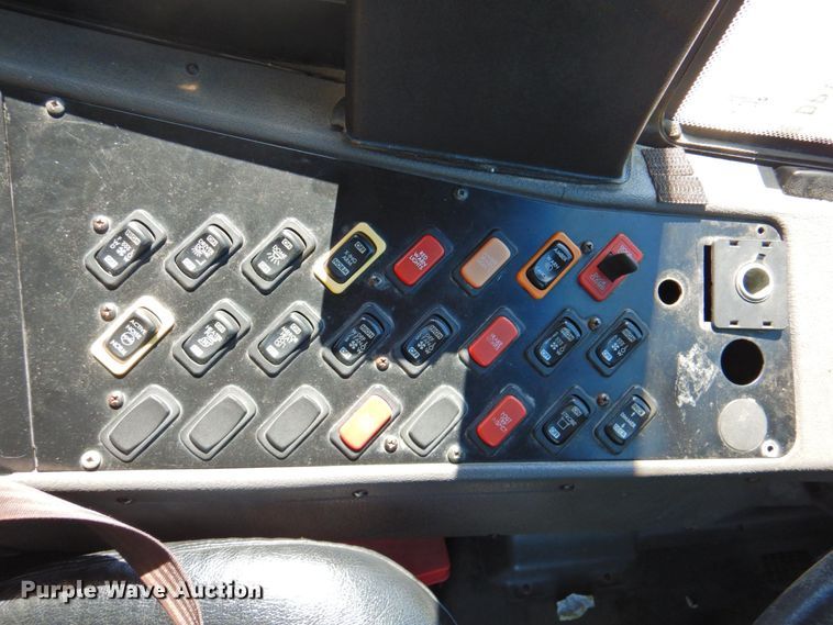 image for item DP4367 2007 Freightliner B2  school bus