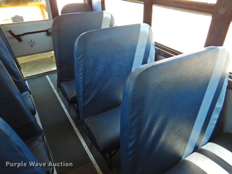 image for item DP4367 2007 Freightliner B2  school bus