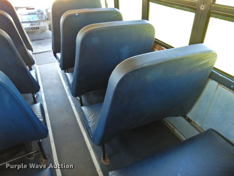 image for item DP4367 2007 Freightliner B2  school bus