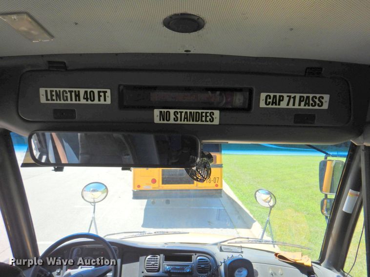 image for item DP4367 2007 Freightliner B2  school bus