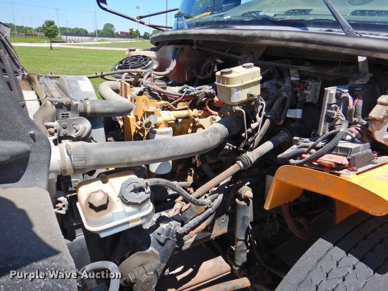 image for item DP4367 2007 Freightliner B2  school bus