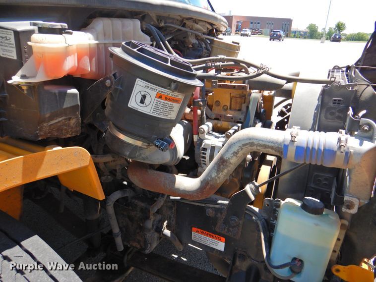 image for item DP4367 2007 Freightliner B2  school bus