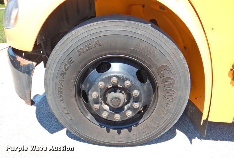 image for item DP4367 2007 Freightliner B2  school bus