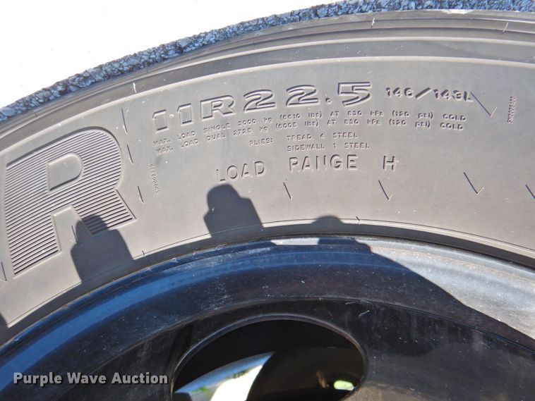 image for item DP4367 2007 Freightliner B2  school bus