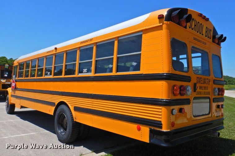 image for item DP4368 1999 International Navistar 3800  school bus