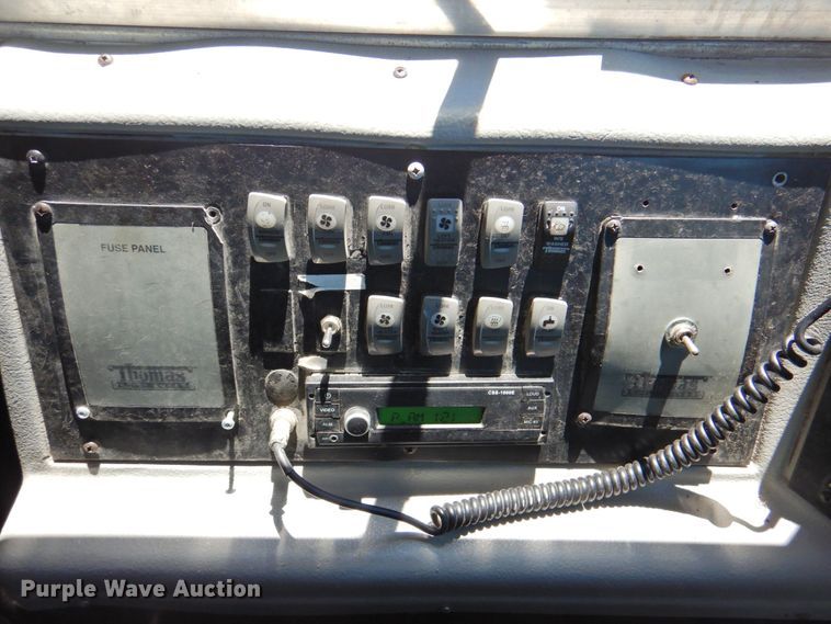 image for item DP4368 1999 International Navistar 3800  school bus