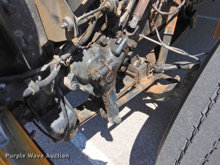 image for item DP4368 1999 International Navistar 3800  school bus