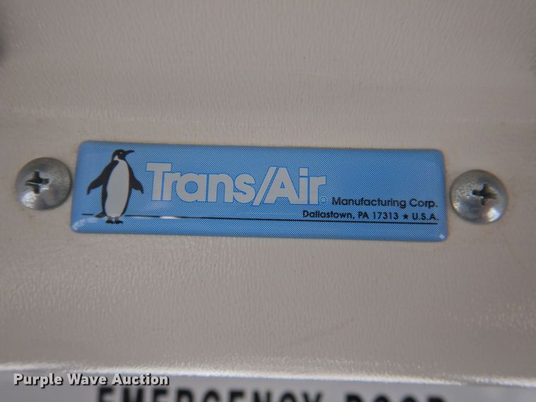 image for item DP4369 2005 GMC Savana  school bus