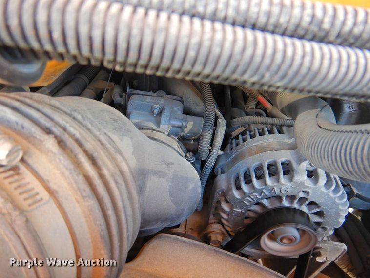 image for item DP4369 2005 GMC Savana  school bus