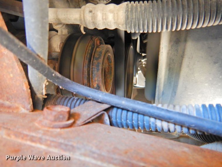 image for item DP4369 2005 GMC Savana  school bus