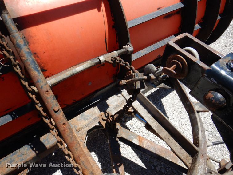 image for item DP5579 2000 International 4900  dump truck