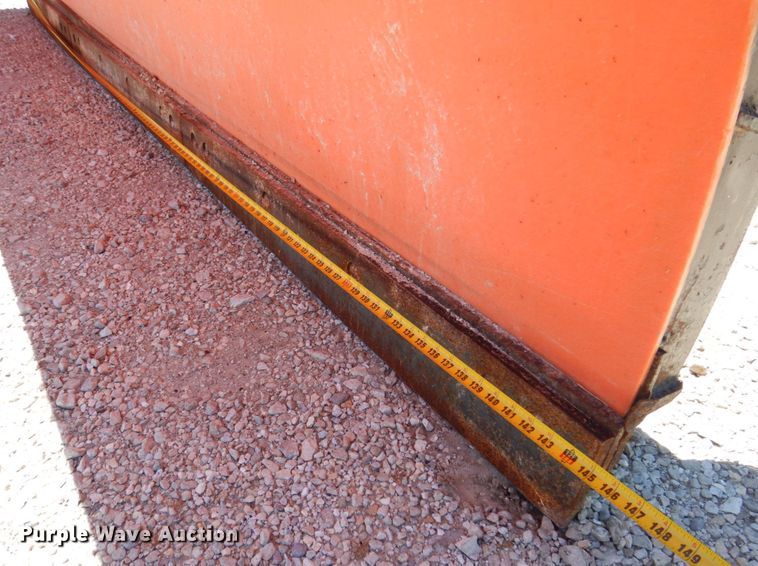 image for item DP5579 2000 International 4900  dump truck