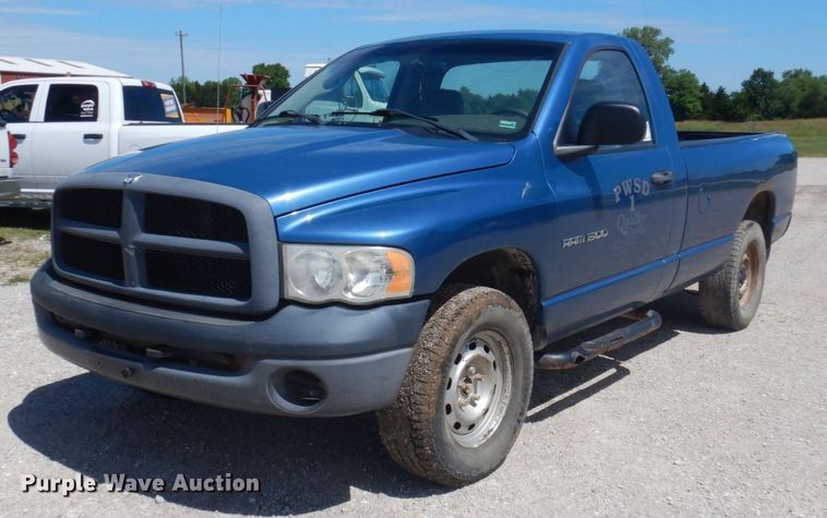 image for item DP5584 2004 Dodge Ram 1500  pickup truck